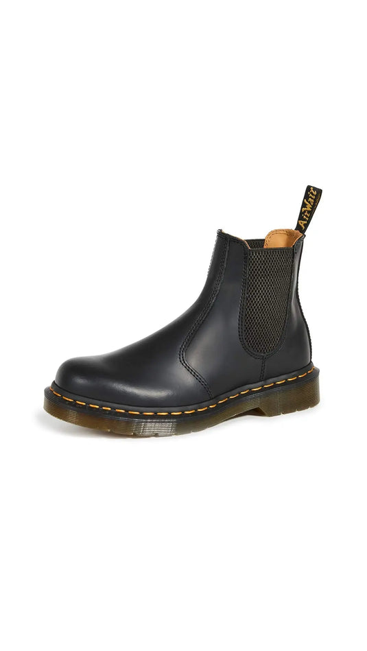 Dr. Martens Unisex-Adult 2976 Chelsea Boot by NR Outlet NR Outlet